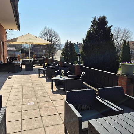 ורניגרוד Hotel Blocksberg מראה חיצוני תמונה