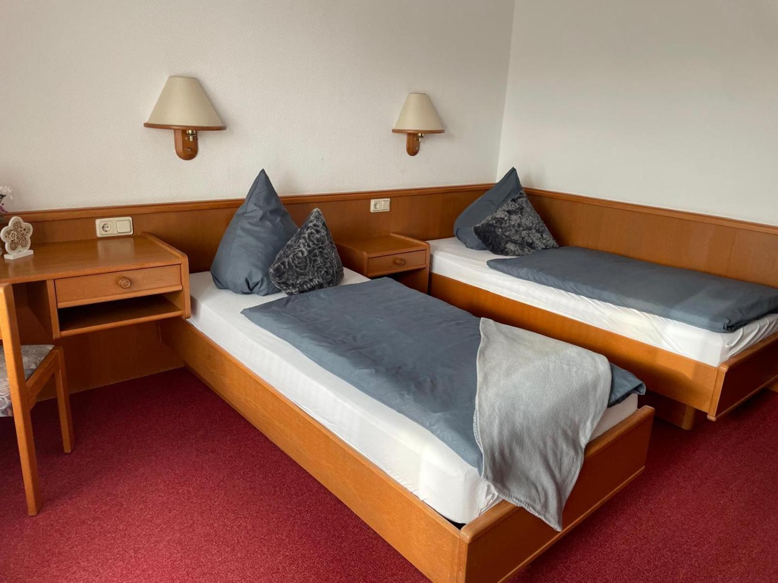 ורניגרוד Hotel Blocksberg מראה חיצוני תמונה